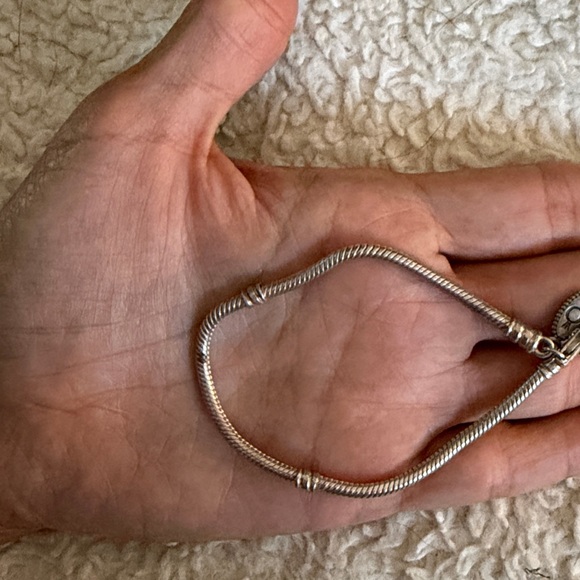 Pandora Bracelet - Picture 4 of 6